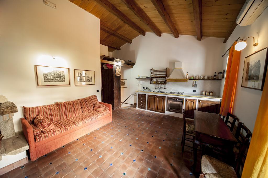 B&B Il Padrino Savoca Quarto foto